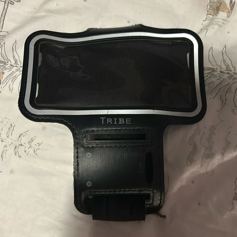 Tribe Black Exercise phone & Keys Holder Arm Cuff